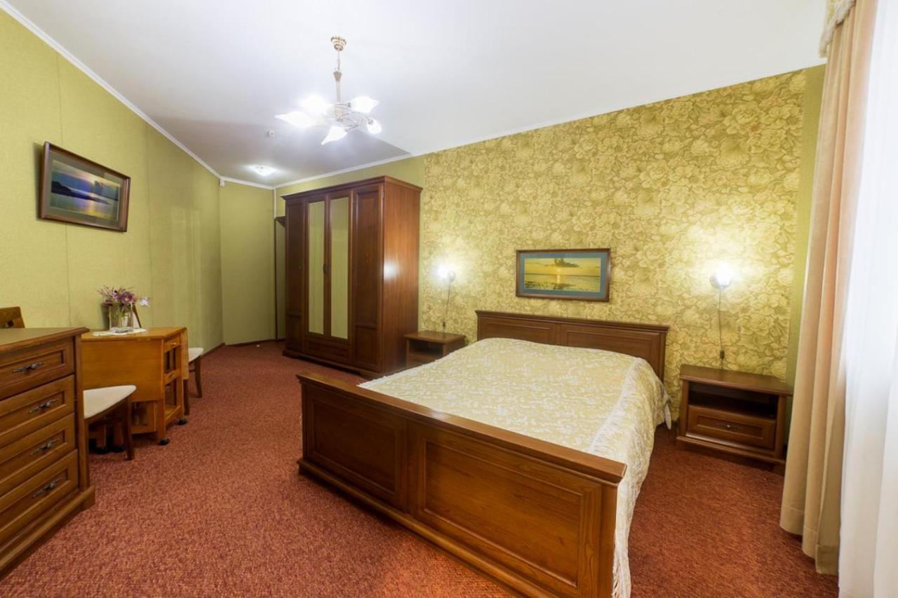 Hotel Premyer Трускавец Екстериор снимка