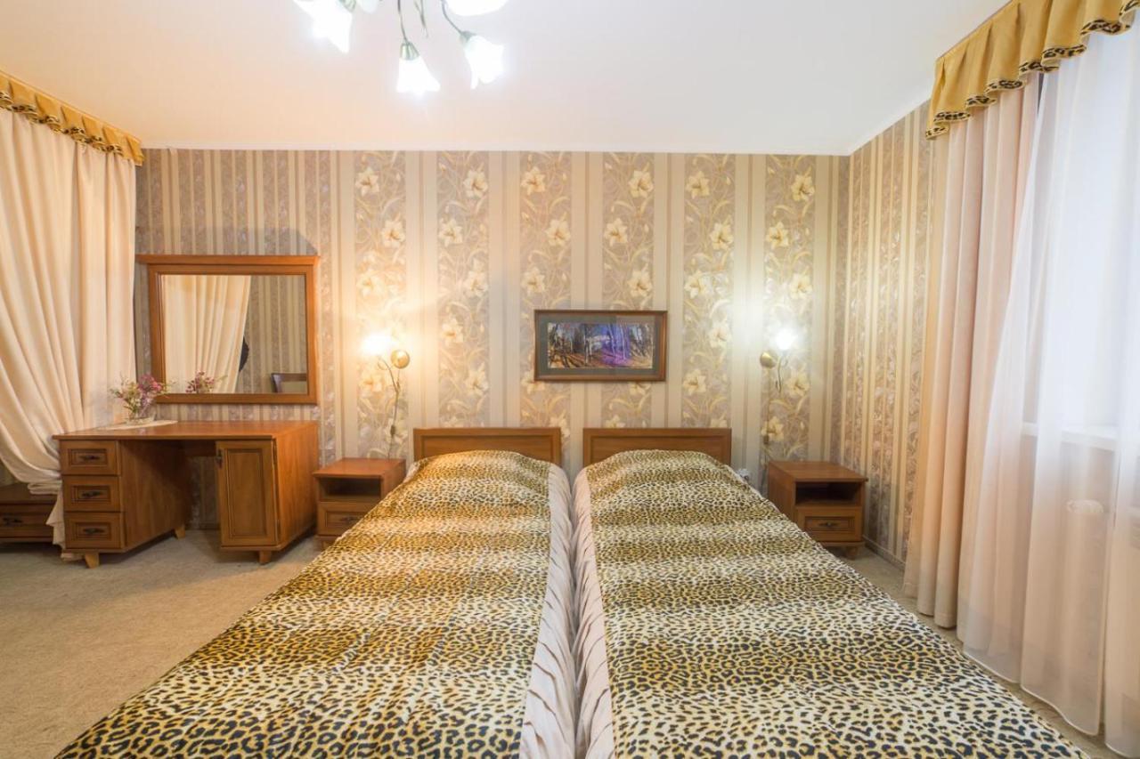 Hotel Premyer Трускавец Екстериор снимка